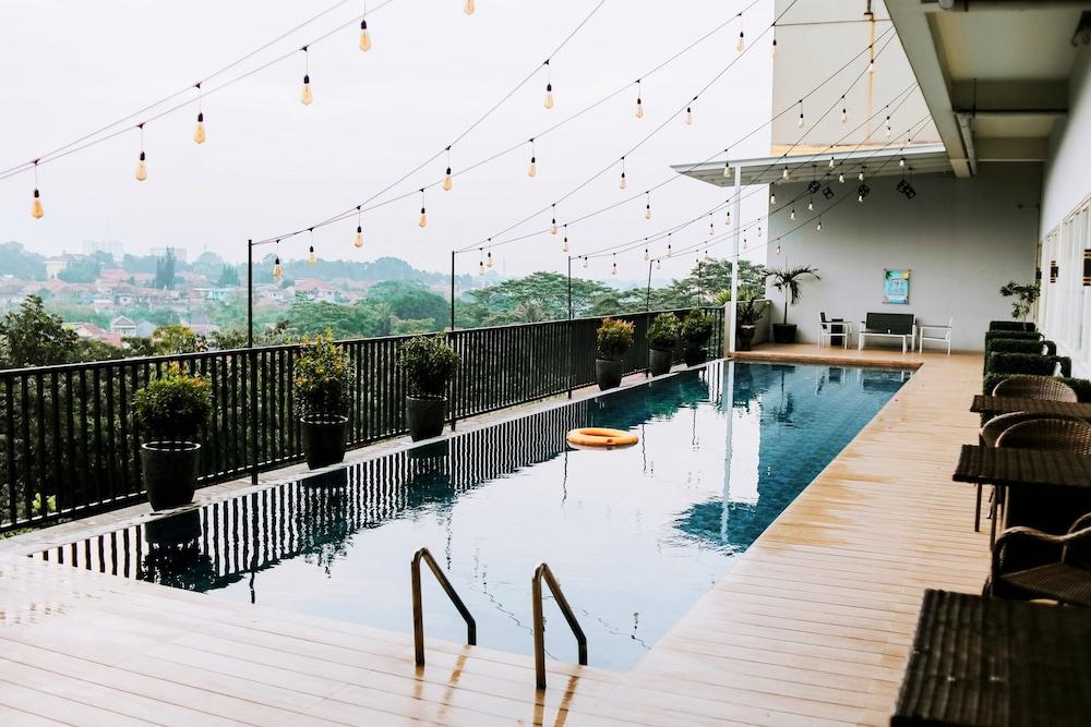 Padjadjaran Hotel Bogor Eksteriør billede