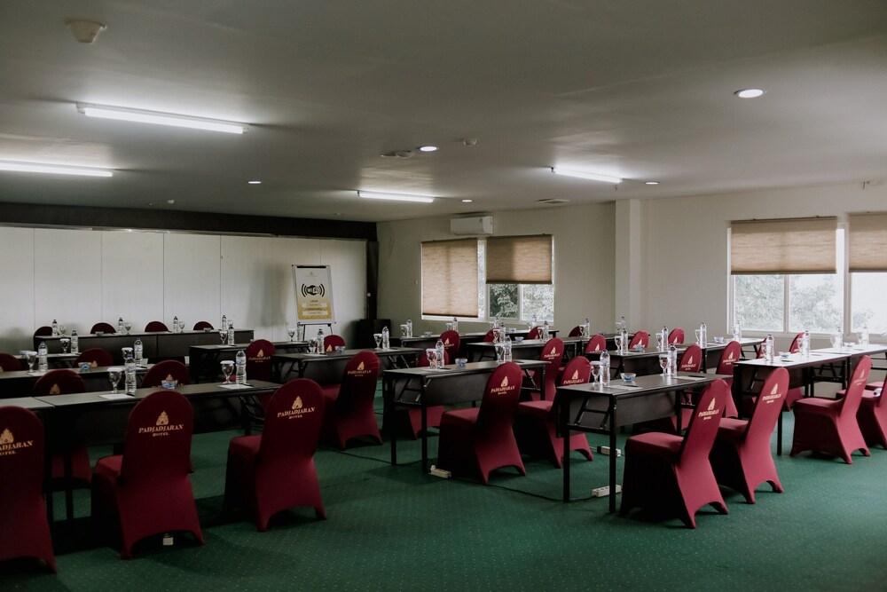 Padjadjaran Hotel Bogor Eksteriør billede