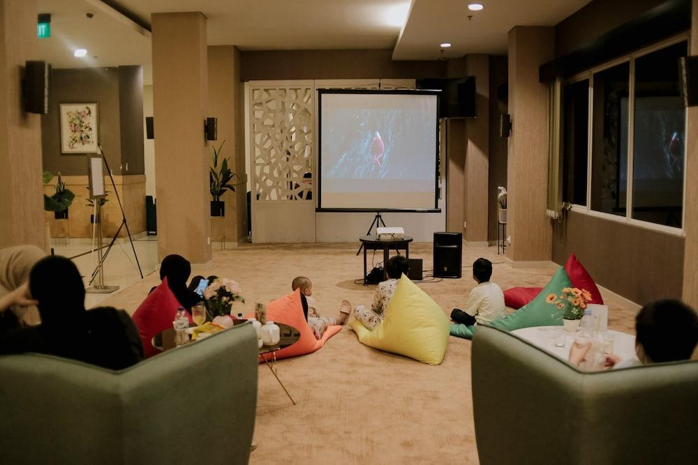 Padjadjaran Hotel Bogor Eksteriør billede