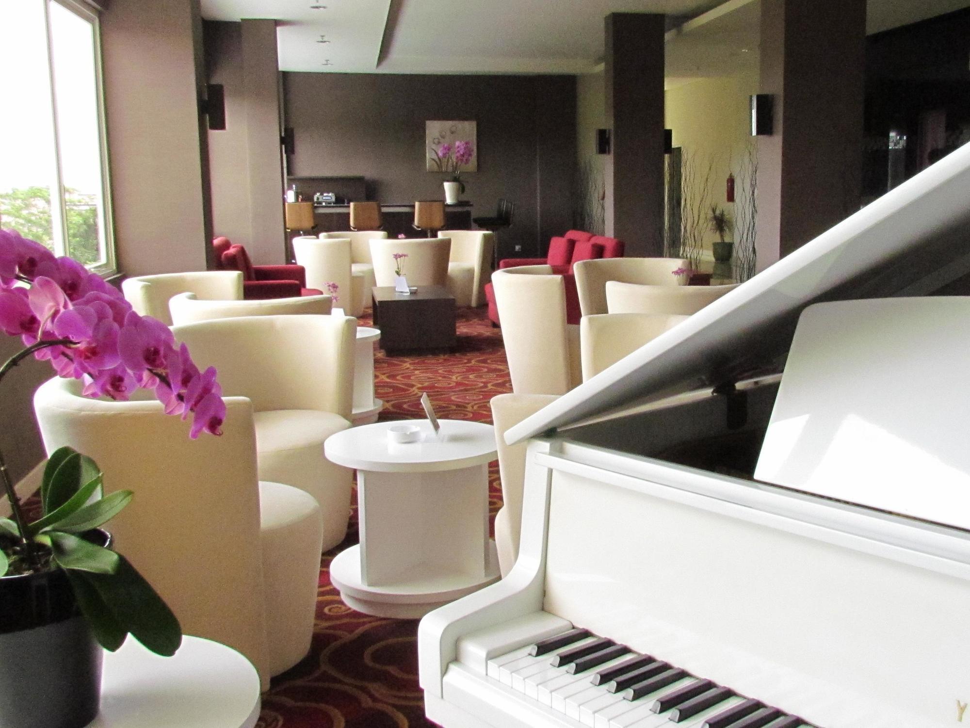 Padjadjaran Hotel Bogor Eksteriør billede