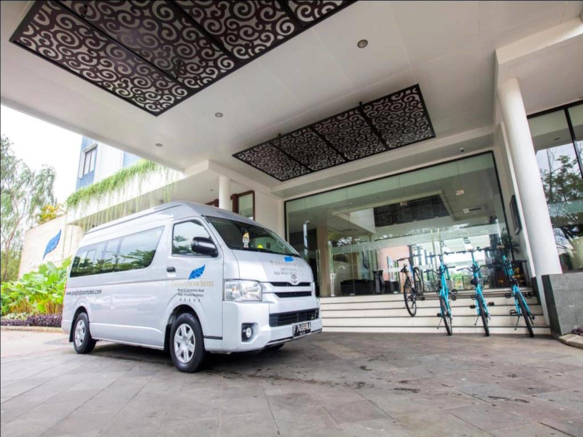 Padjadjaran Hotel Bogor Eksteriør billede